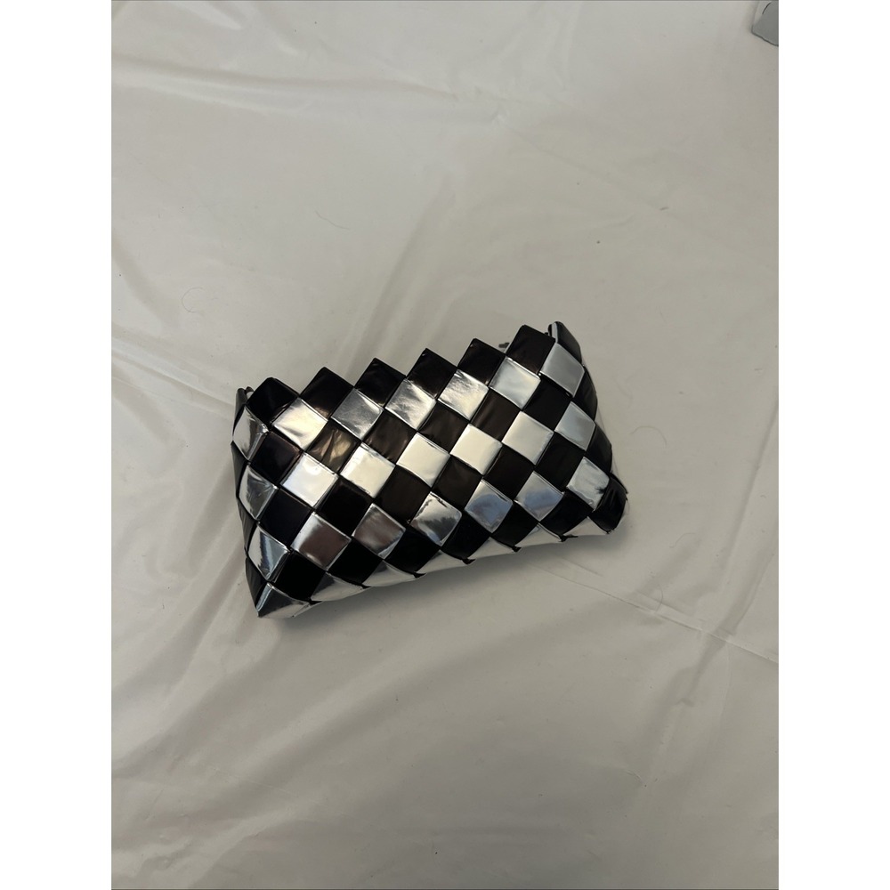 Candy Wrapper Zippered Wallet Coin Purse Black Silver 5.5 X 3.25 Metallic Bling